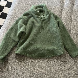 Women XL Sherpa green crop sweatshirt